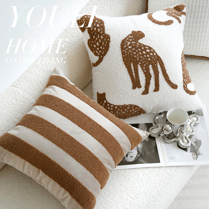 Women's Structured Pillowcase with Elegant Edge Stornfield