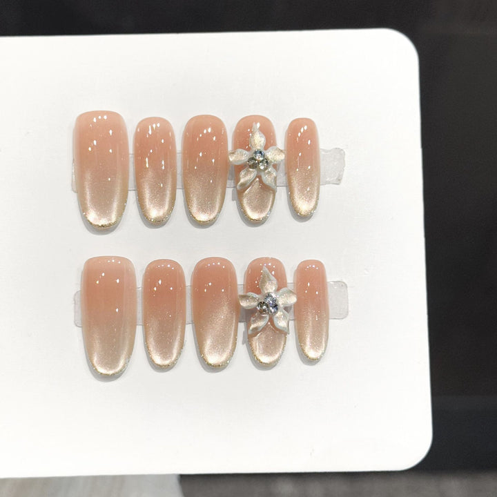 Elegant Ombre Nail Art Set with Floral Accents