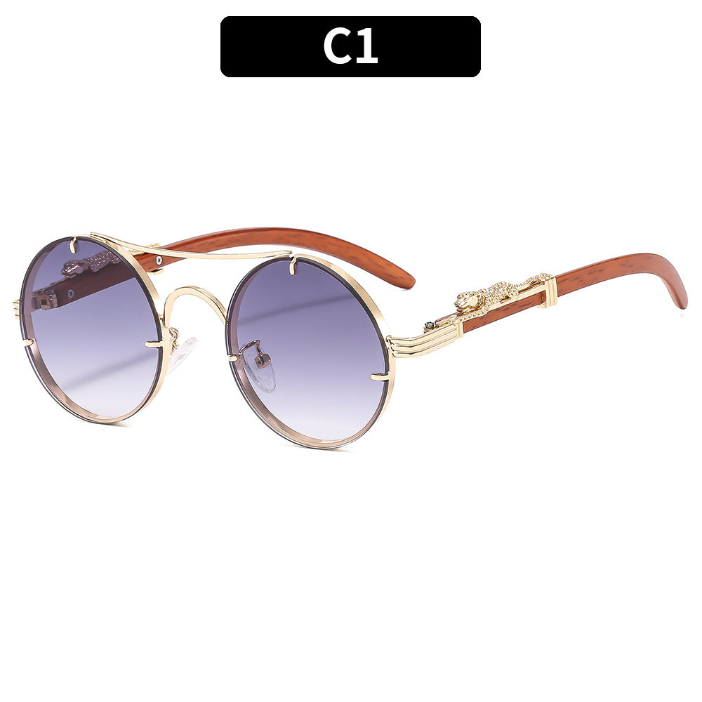 Retro-Inspired Round Frame Sunglasses