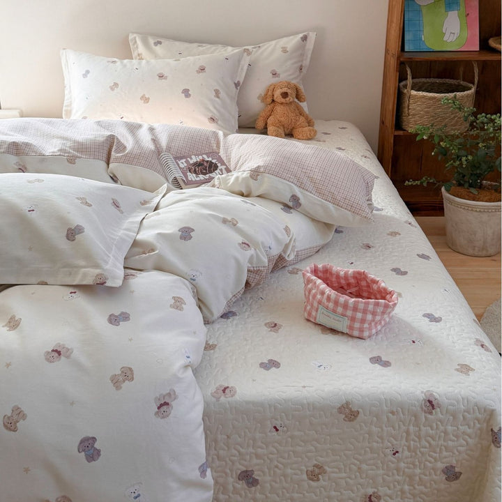 Quilted Cotton Bedding Set with Teddy and Micro Leopard Print