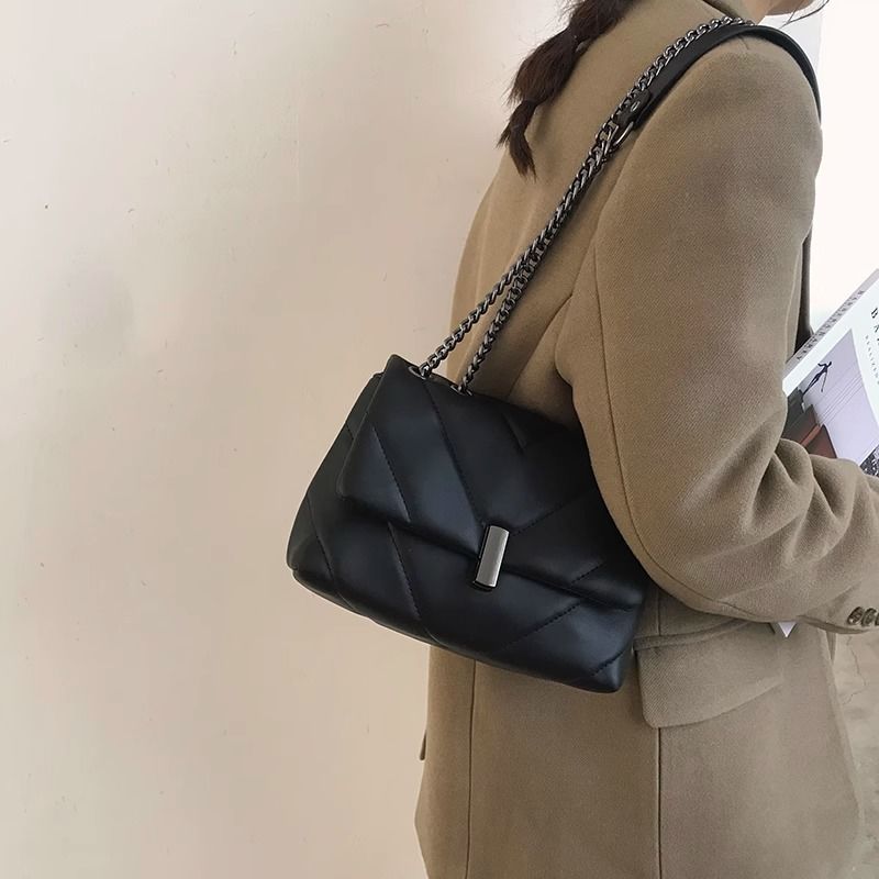 Quilted Leather Crossbody Bag Stornfield