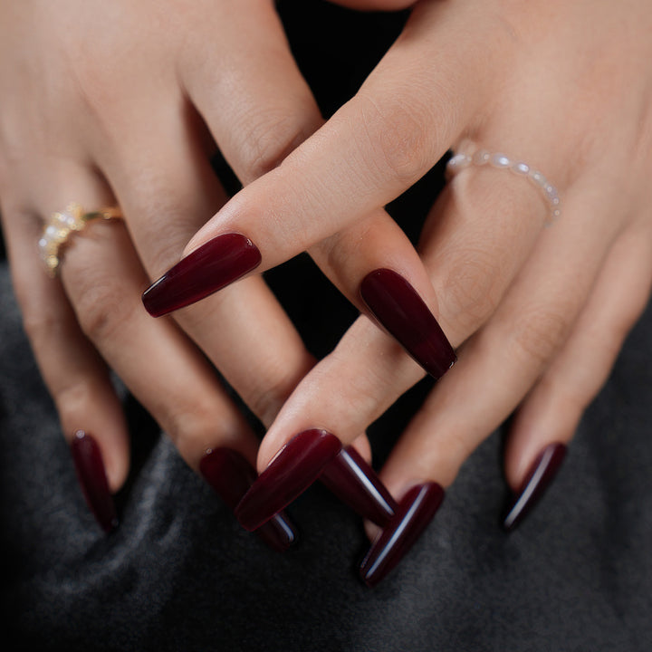 Premium Long-Lasting Press-On Nail Extensions Stornfield