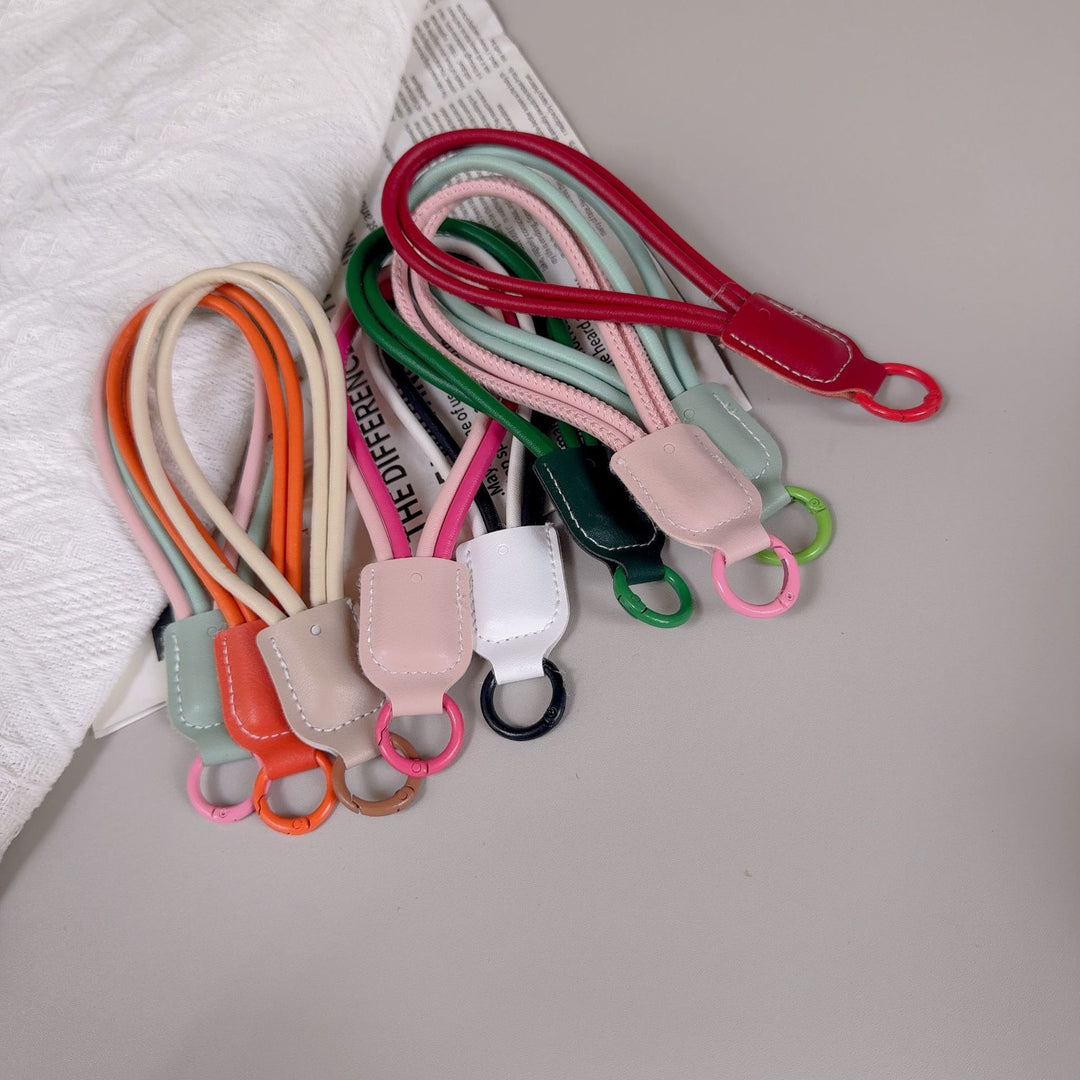 Premium Leather Keychain Holder Stornfield