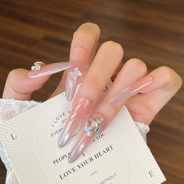 Artistic Floral-Embellished Press-On Nail Art Stornfield