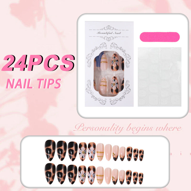 Elegant Press-On Nail Tips Stornfield