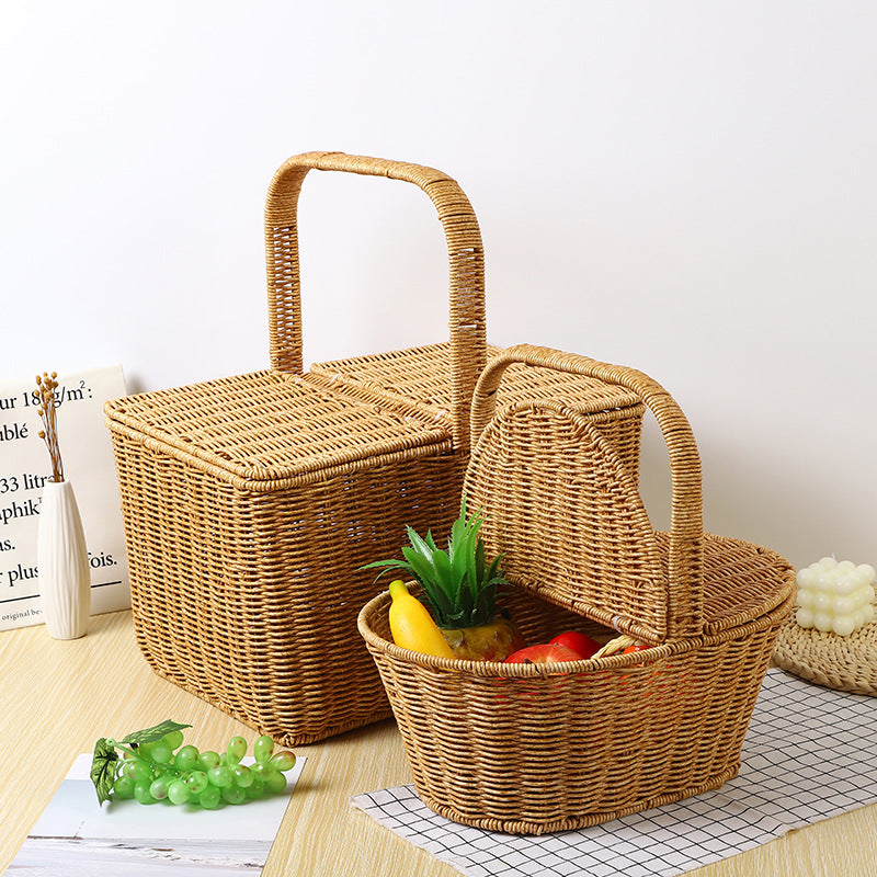 Women braided picnic basket Stornfield