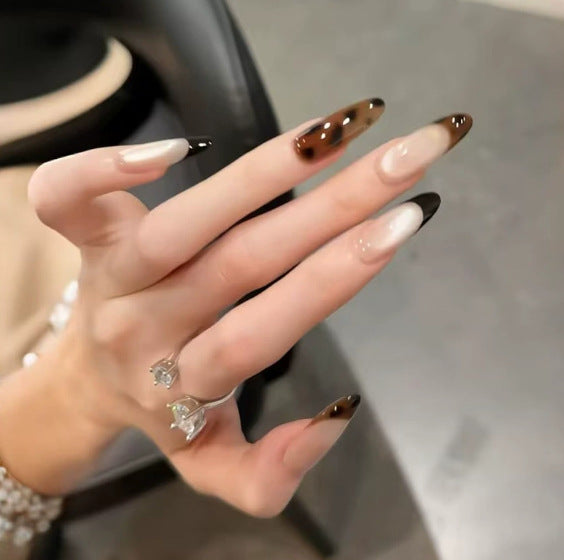 Artistic Press-On Nail Set with Floral and Gemstone Accents Stornfield
