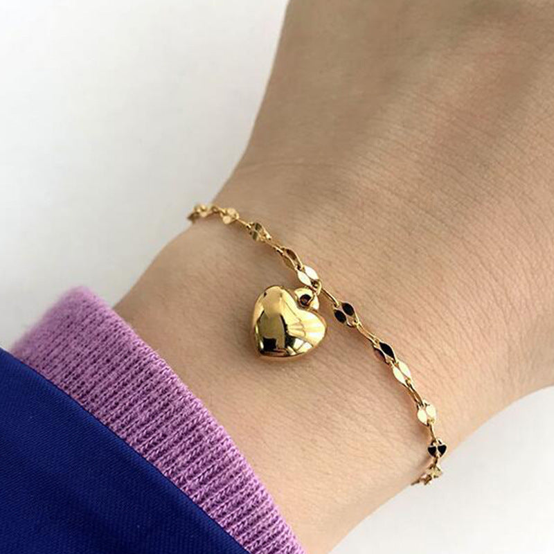 Heart-Shaped Charm Bracelet Stornfield