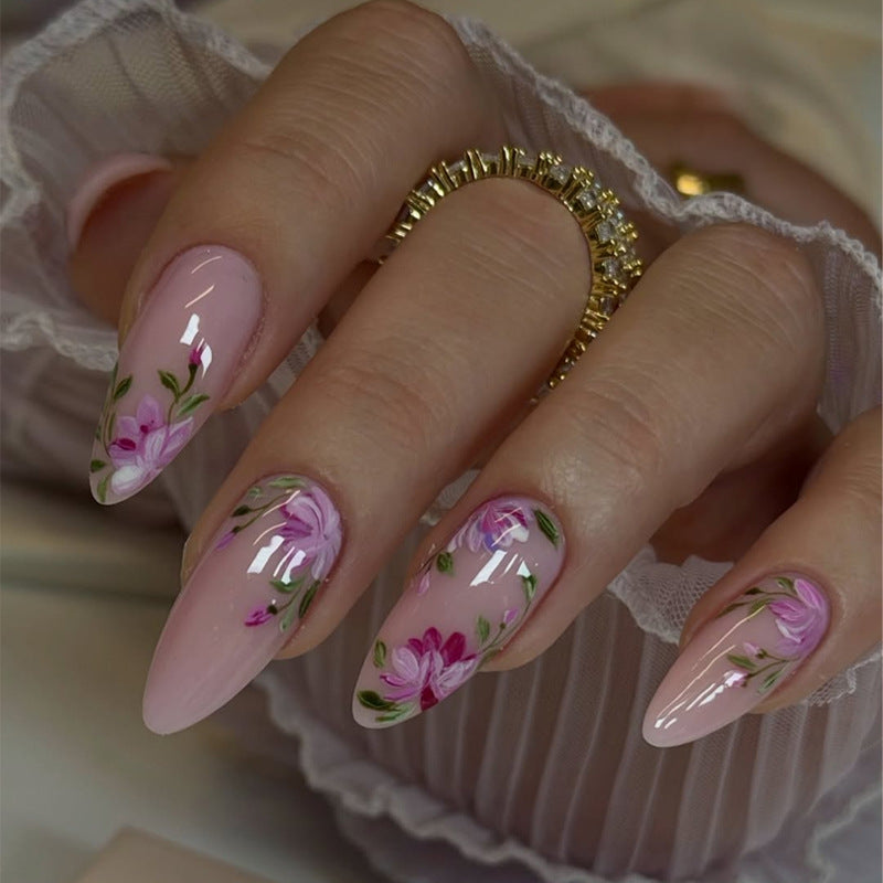 Artificial nail set with stylish floral design Stornfield