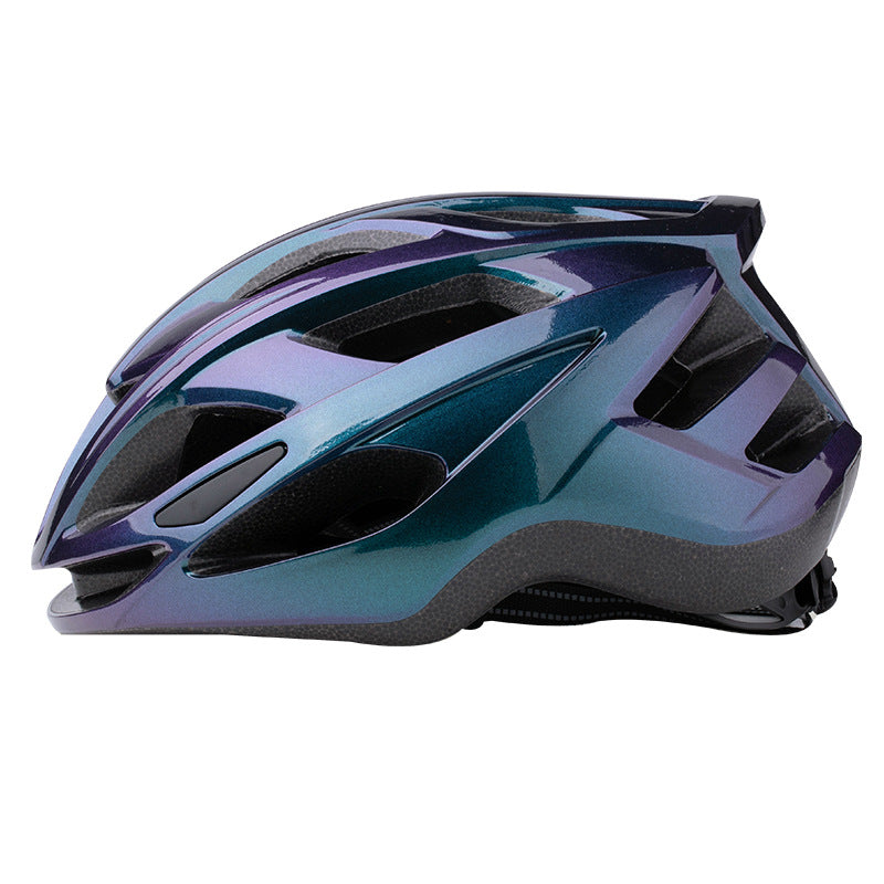 Bicycle helmet with advanced ventilation system Stornfield