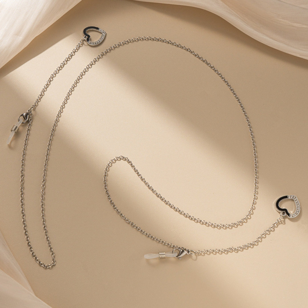 Stylish Chain Eyewear Holder Stornfield