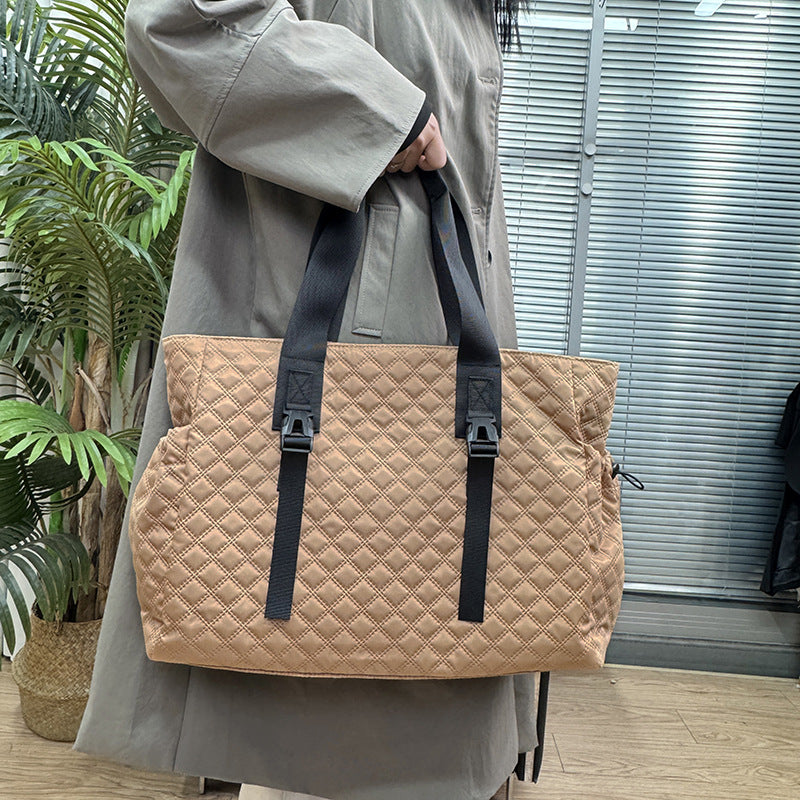 Quilted Multi-Compartment Tote Bag Stornfield
