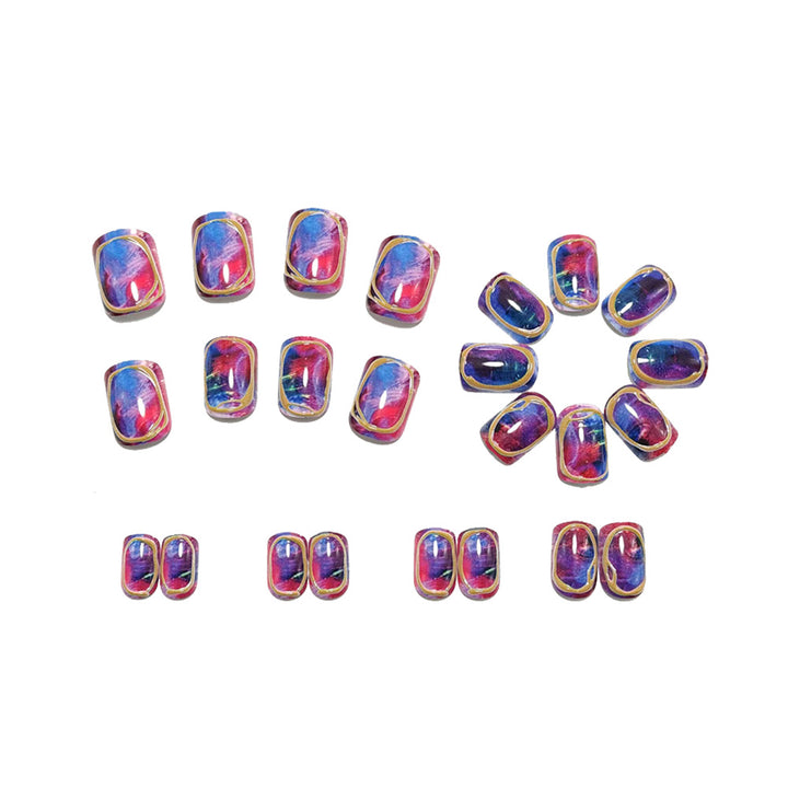 Glamorous artificial nail design with metallic edge Stornfield