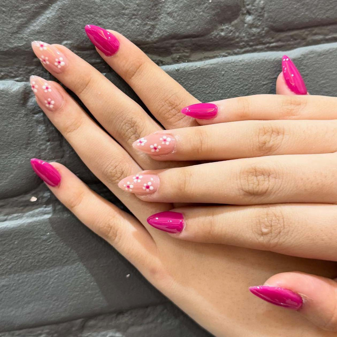 Elegant Floral Press-On Nails