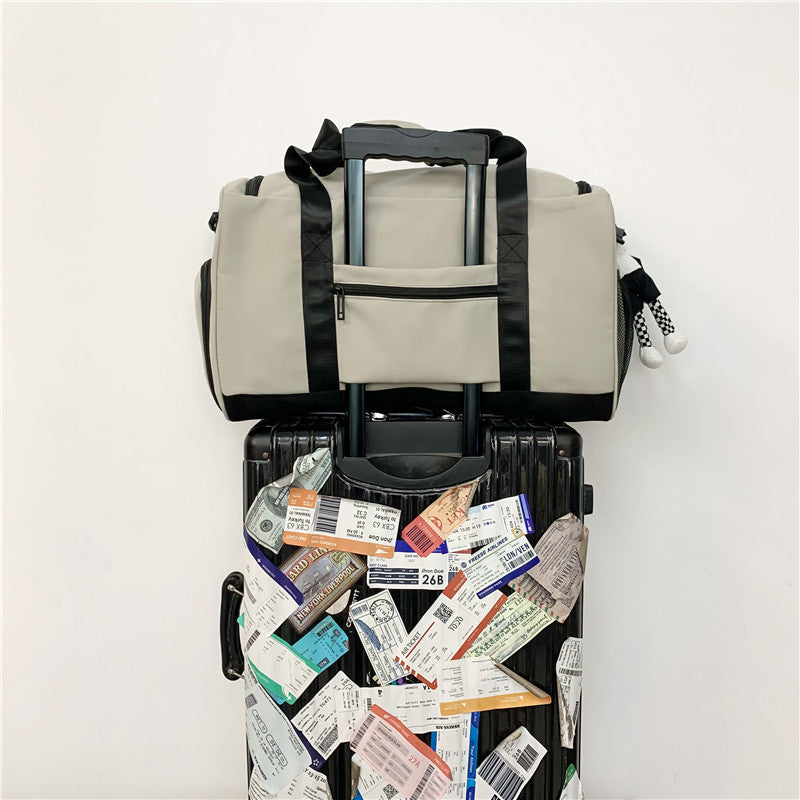 Versatile Lightweight Travel Duffel