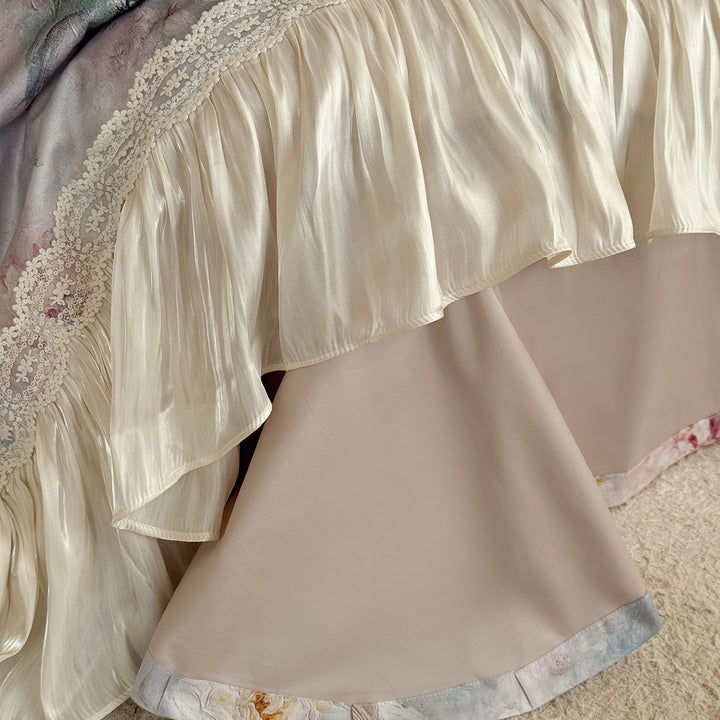 Romantic Vintage-Style Silk-Feel Floral Duvet Cover Set with Pleated Bedskirt & Lace Appliqué