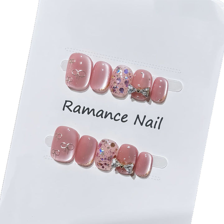 Glamorous Rhinestone Press-On Nail Set Stornfield