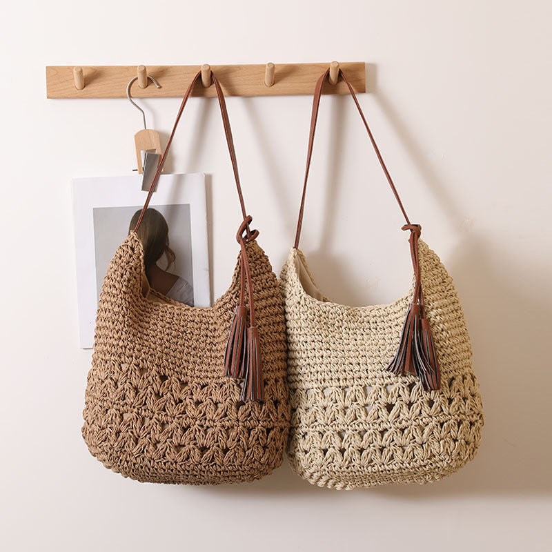Handcrafted Shoulder Bag Made of Braided Natural Material Stornfield