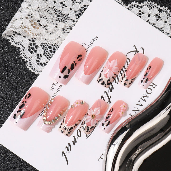 Artistic Nail Design Stornfield