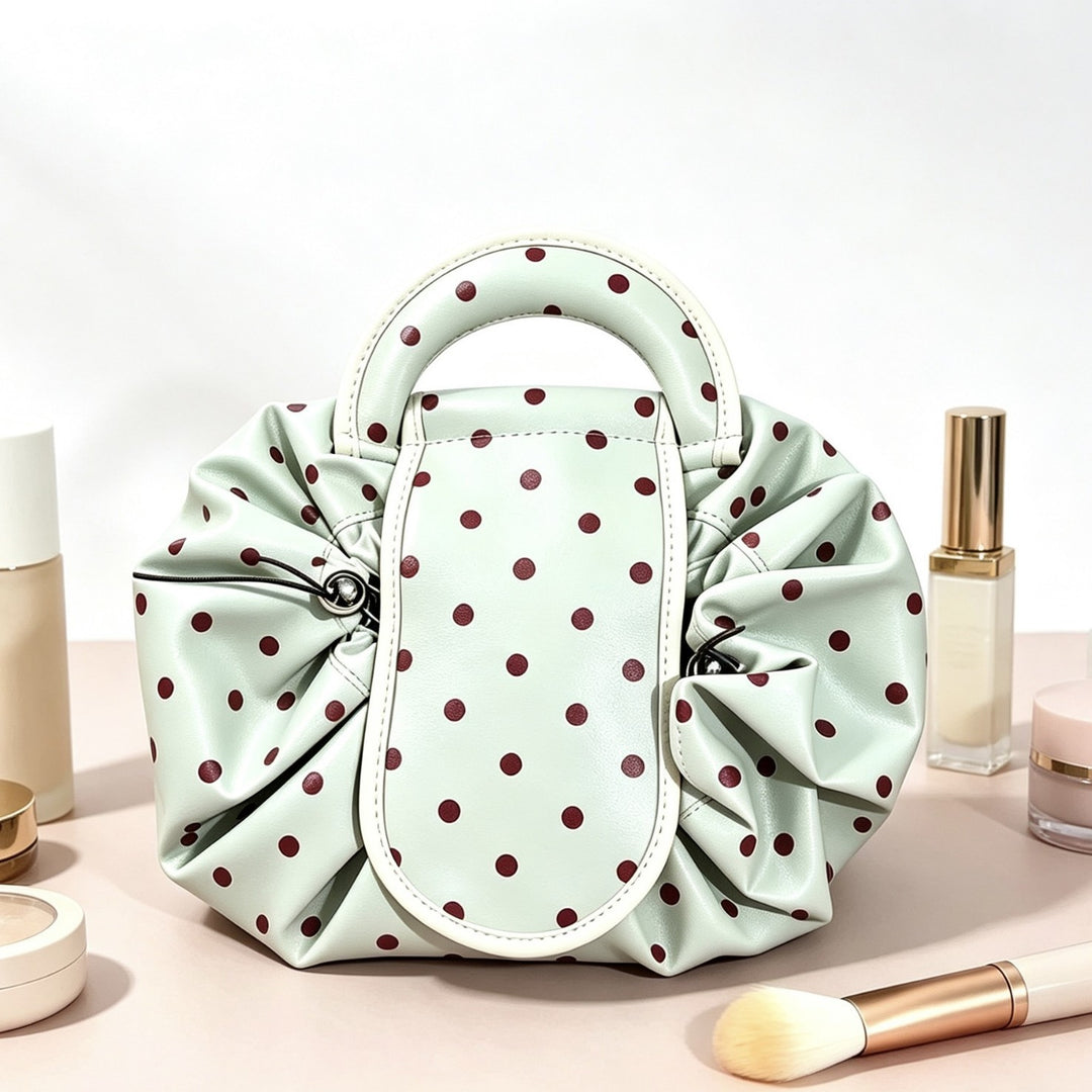 Fashionable Dotted Handbag Stornfield