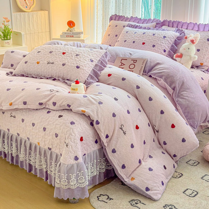Cozy Heart-Printed Bedding Set
