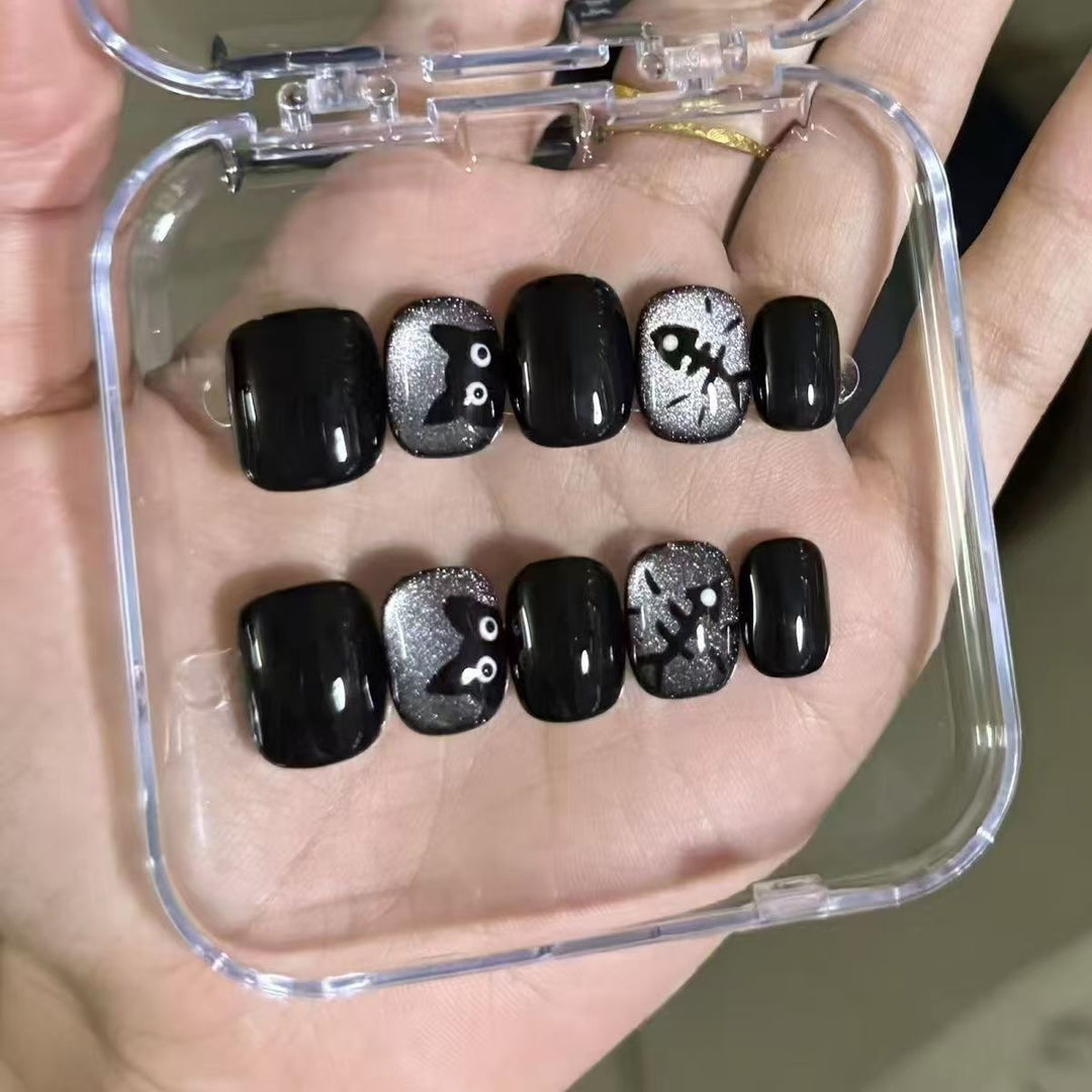 Creative artificial nails with cat and fish design