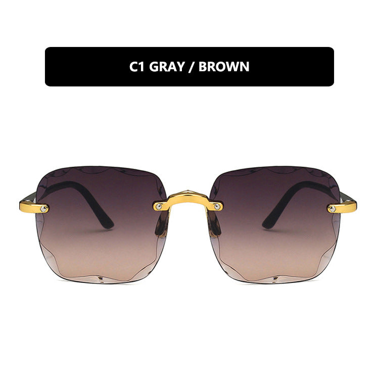 Women's trendy square sunglasses with luxurious metal frame Stornfield