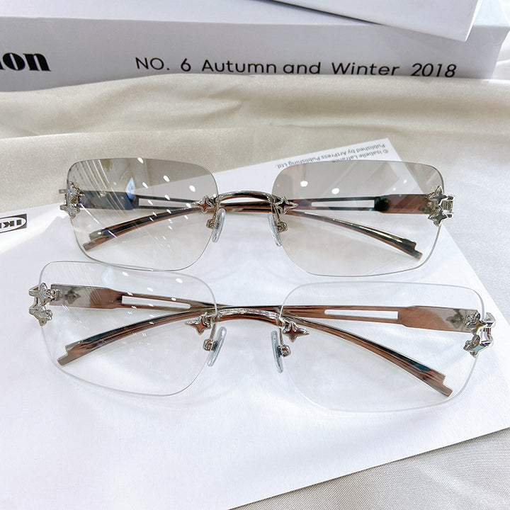 Fashionable oversized sunglasses with elegant design Stornfield