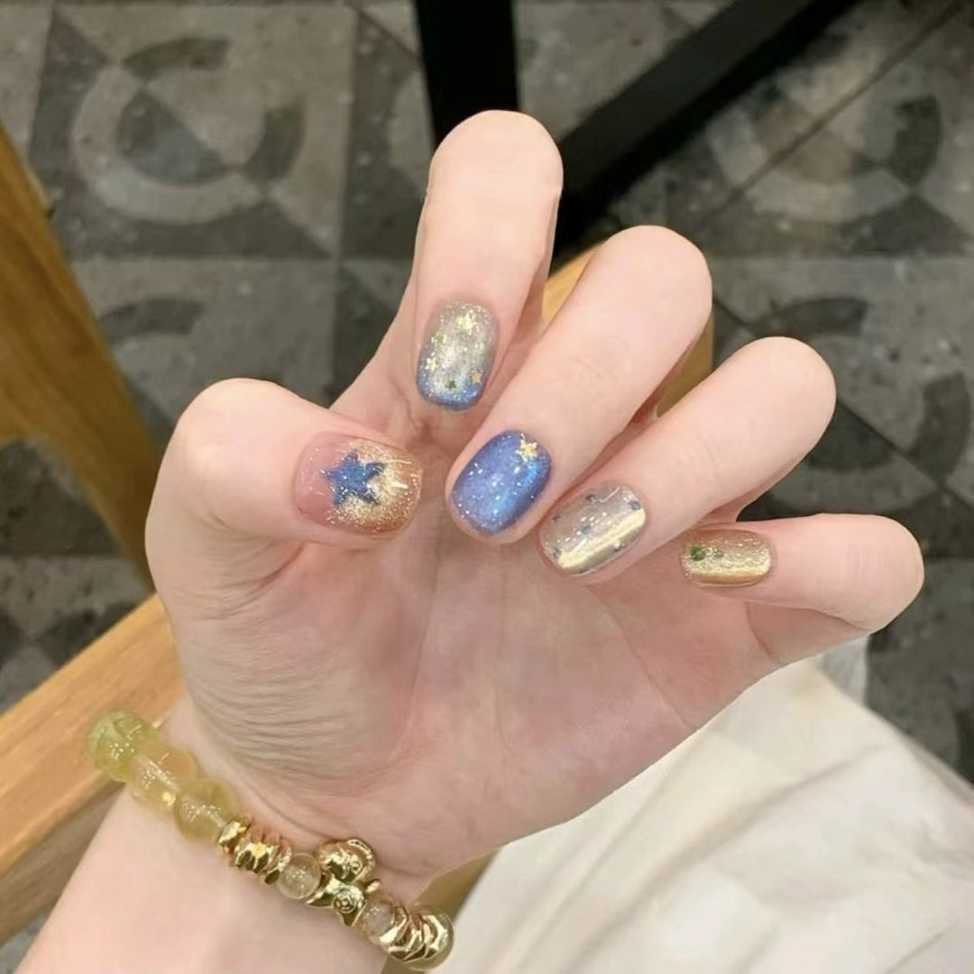 Festive Character-Inspired Nail Art Set Stornfield