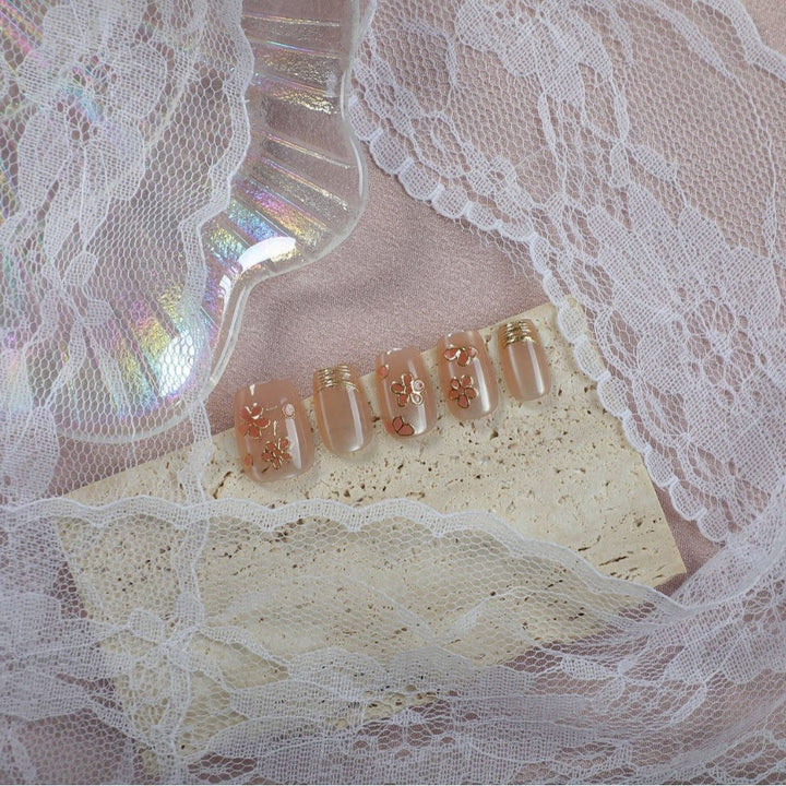 Floral-Embellished Press-On Nail Set