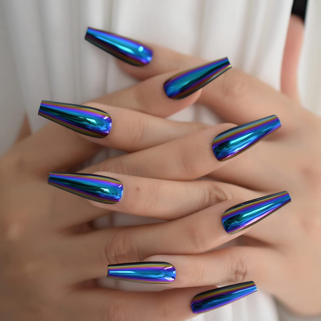 Artificial nail tips with holographic shine Stornfield