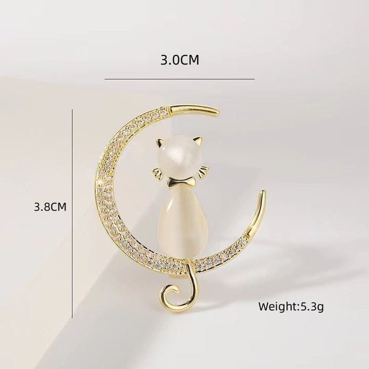 Elegant Cat Brooch Stornfield