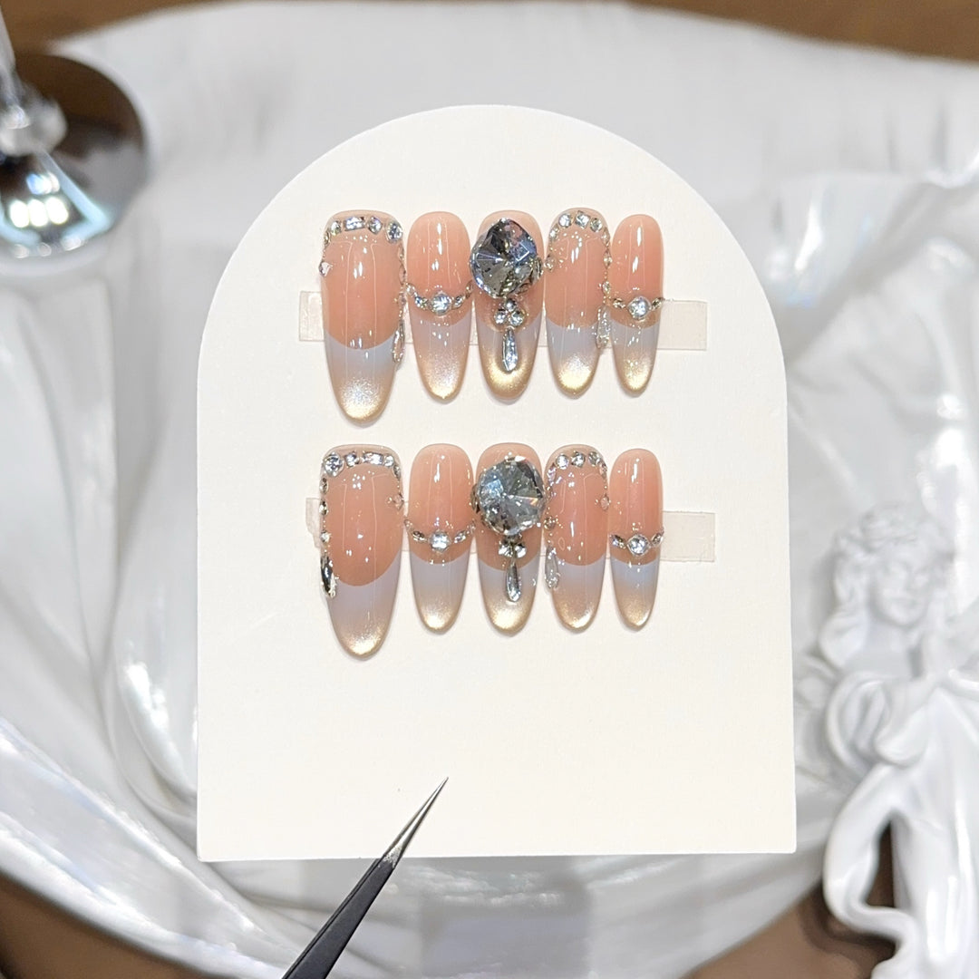 Artificial nails with elegant rhinestone accents Stornfield