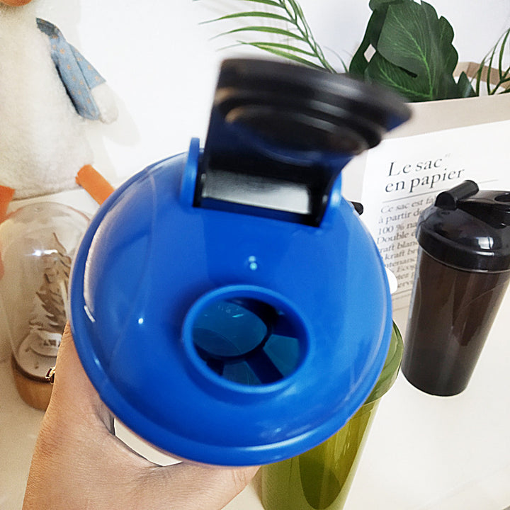 Unisex Shaker bottle in a timeless design with practical pouring opening Stornfield