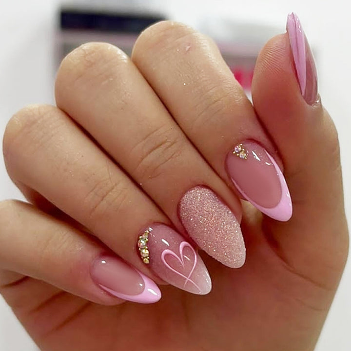 Decorative Press-On Nail Set with Elegant Gradient Designs Stornfield