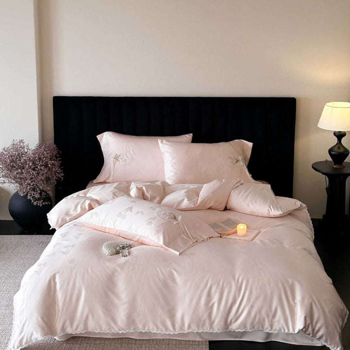 Embroidered Satin-Feel Duvet Cover Bedding Set with Scalloped Lace Edge and Pillow Shams