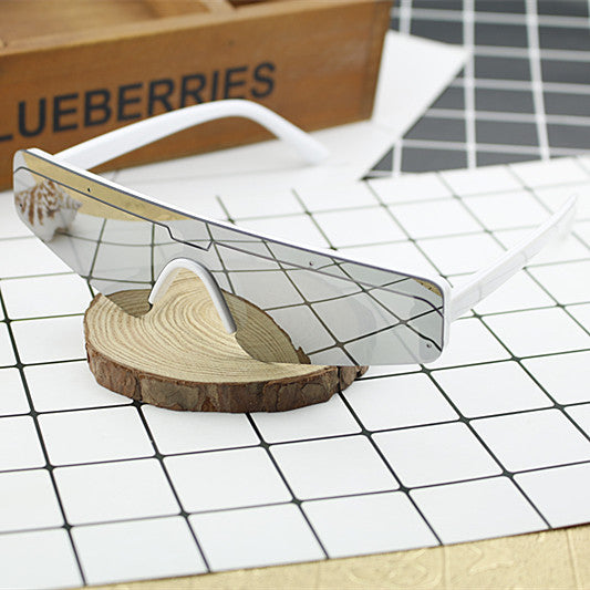 Ladies Sporty Oversized Sunglasses Stornfield