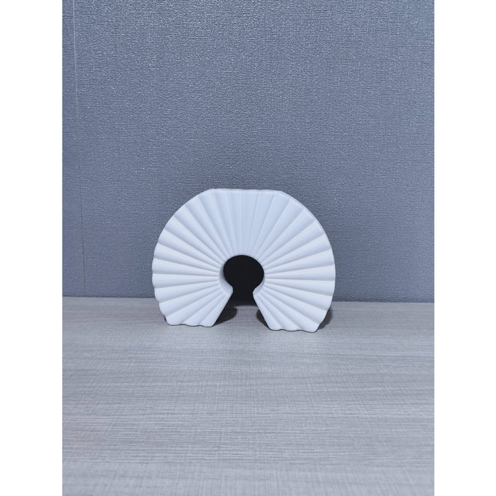Decorative Fan-Shaped Stornfeild