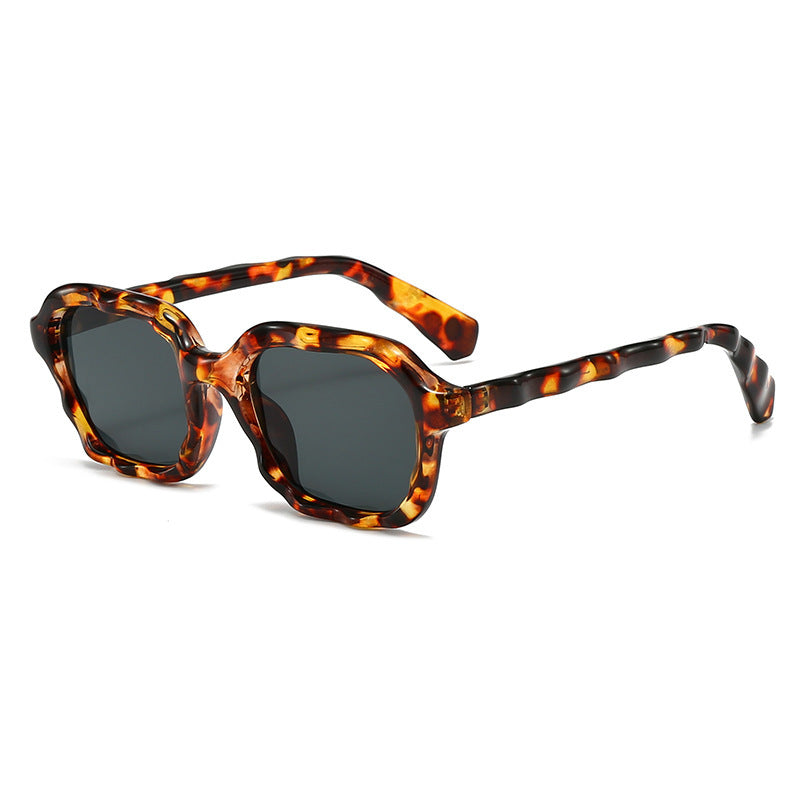Women stylish sunglasses with distinctive design Stornfield