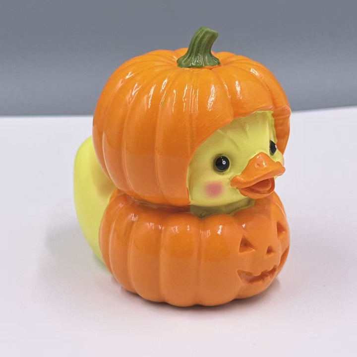 Funny rubber duck with berry pot cut Stornfield