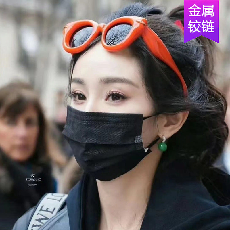 Women Cat-Eye Sunglasses with extravagant frame and protective UV protection Stornfield