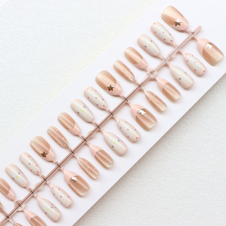 Elegant Minimalist Press-On Nail Set Stornfield