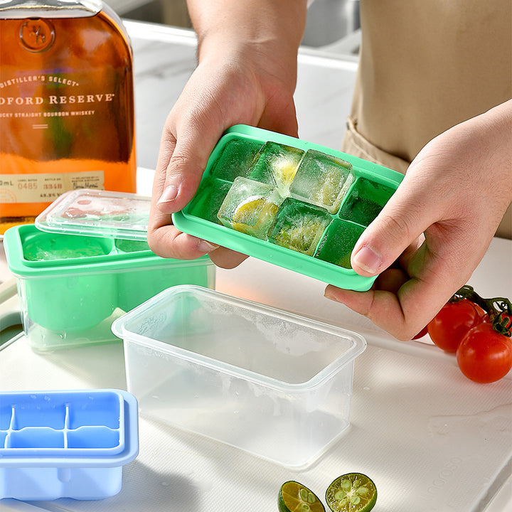 Silicone Ice Cube Tray with Practical Lid Stornfield