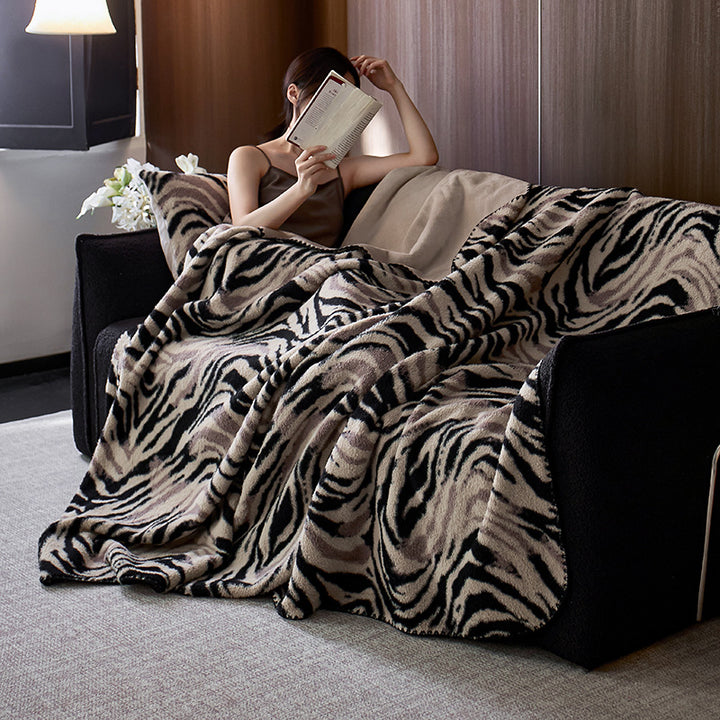 Decorative Flannel Bedspread Stornfield