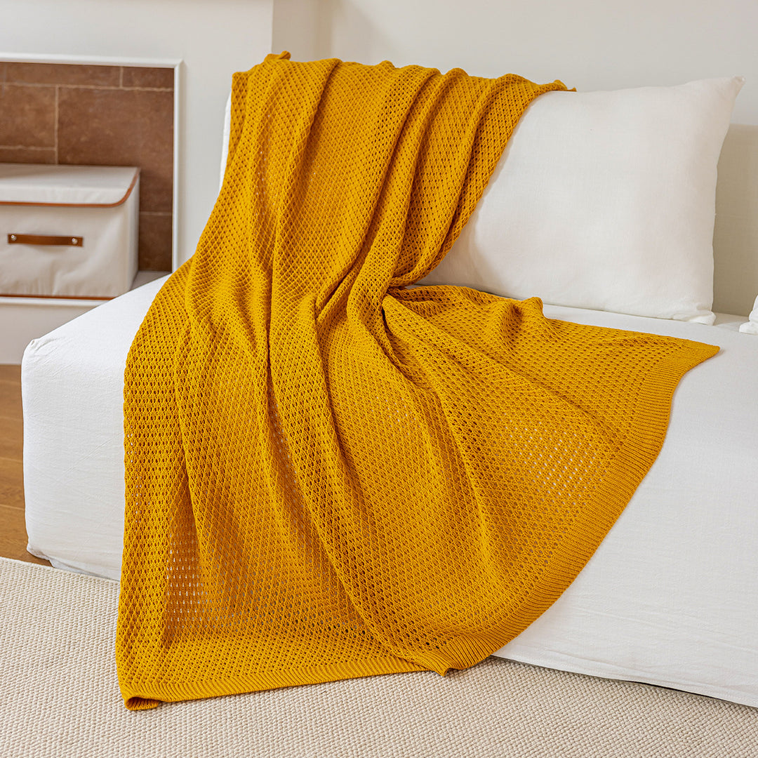 Lightweight Woven Throw Blanket
