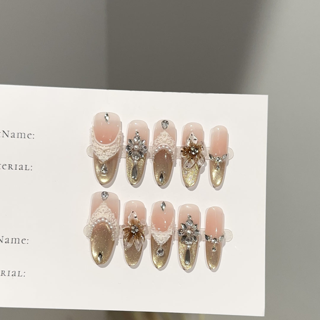 Elegant Rhinestone and Lace Press-On Nail Set