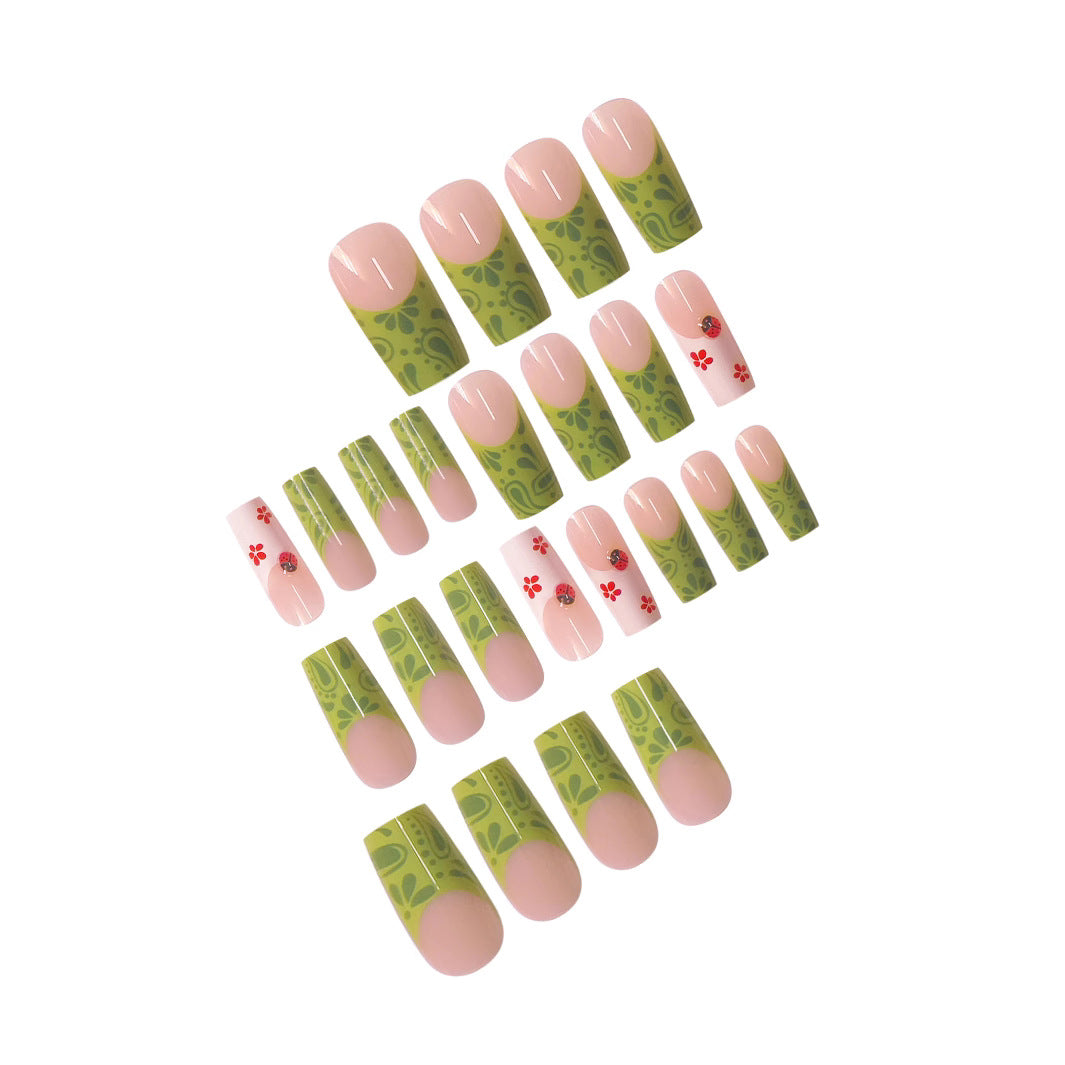Floral Design Press-On Nail Art Stornfield