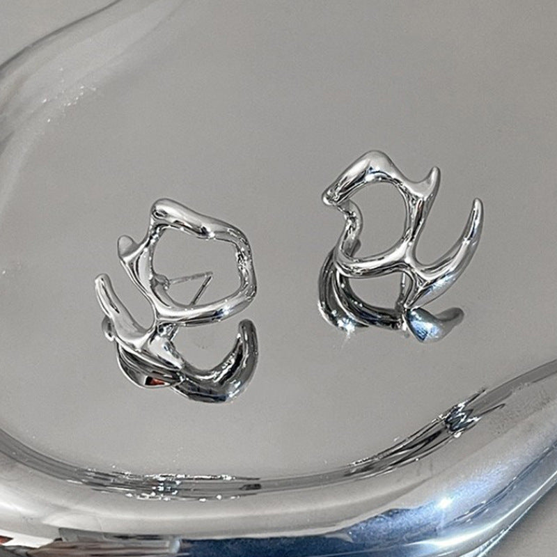 Elegant and Modern Stud Earrings Stornfield