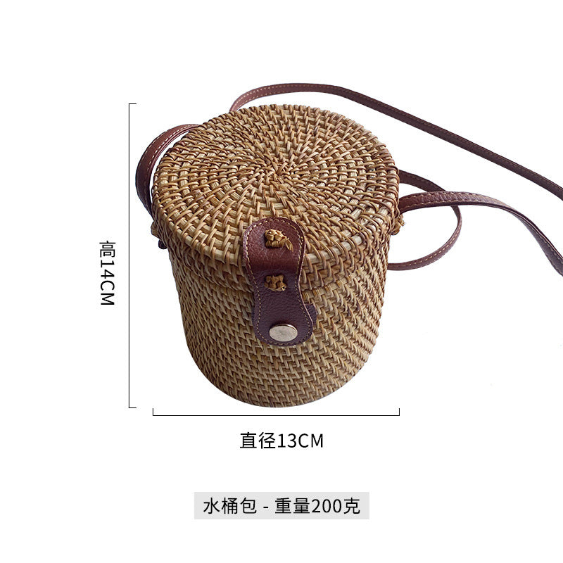Women's round basket bag with unique ceramic detail Stornfield