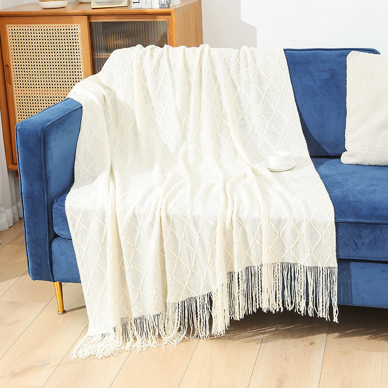 Women High-quality and stylish fleece blanket with modern textured pattern Stornfield